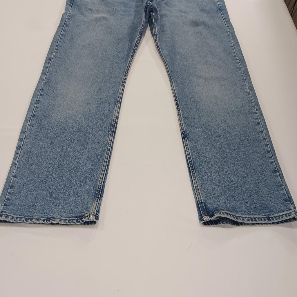 Signature Levi's Men's W42 L32 Fits (40×31) Cotton Blend Slim Straight Jeans